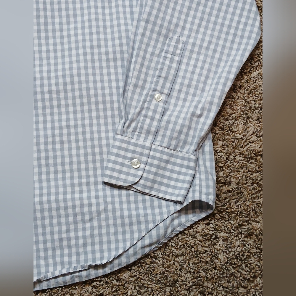 Vineyard Vines Blue And White Checkered Button Up Long Sleeve Shirt  Men's M - Picture 2 of 9